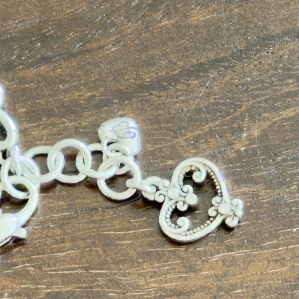 Brighton Palazzo Silver Heart Crystal Bracelet. EUC!‎